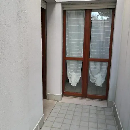 La Persiana2 招待所 3*